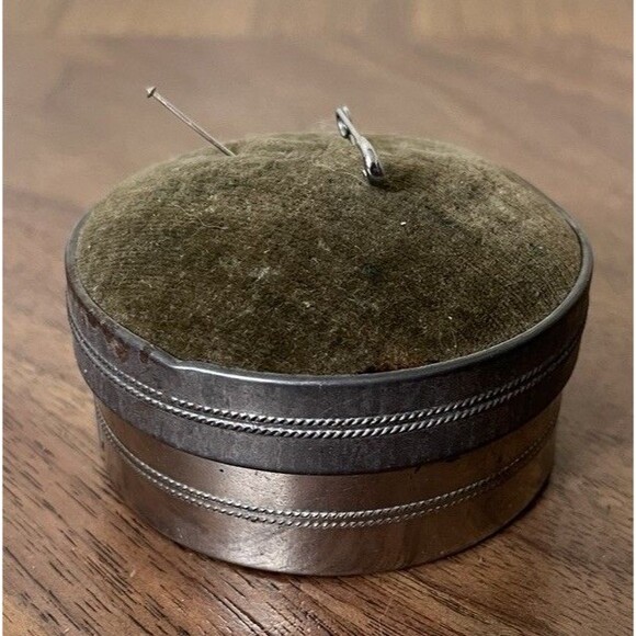 VTG Occupied Japan Metal PIN CUSHION Sewing Set & Mirror + 2 More Item Lot - Picture 2 of 13